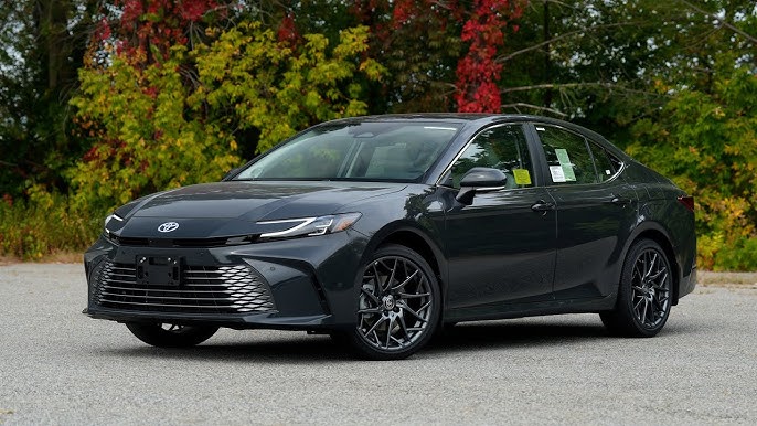 Toyota Camry - Executive Sedan